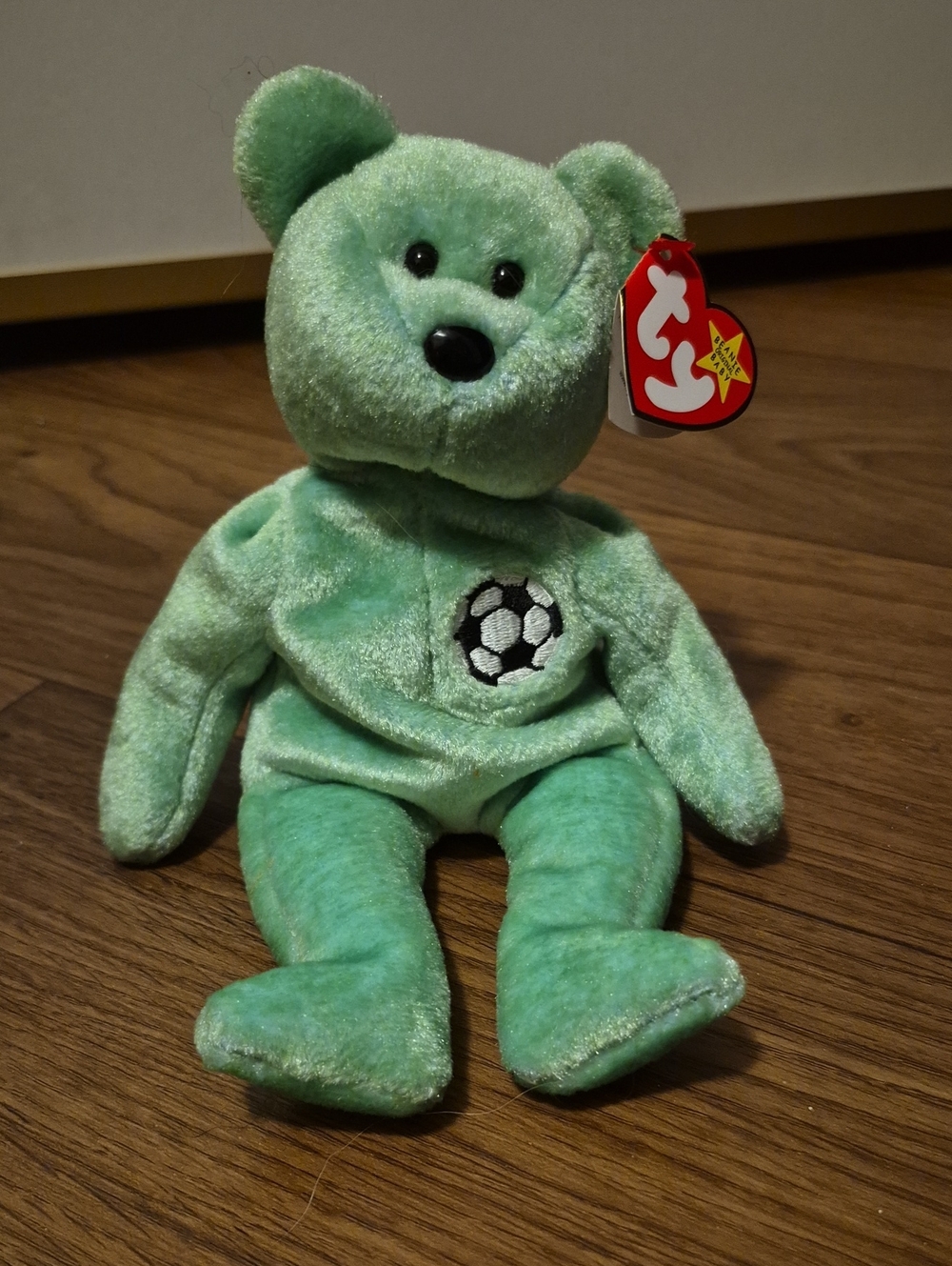 Kicks - Ty Beanie Baby